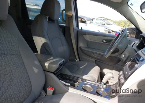 2015 Chevrolet Traverse Lt z USA, uszkodzony, nr VIN 1GNKRGKDXFJ307192